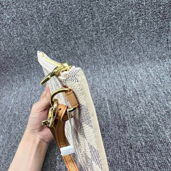 100% Authentic Louis Vuitton Neverfull White Damier Azur Canvas Clutch Bag - Picture 6 of 12